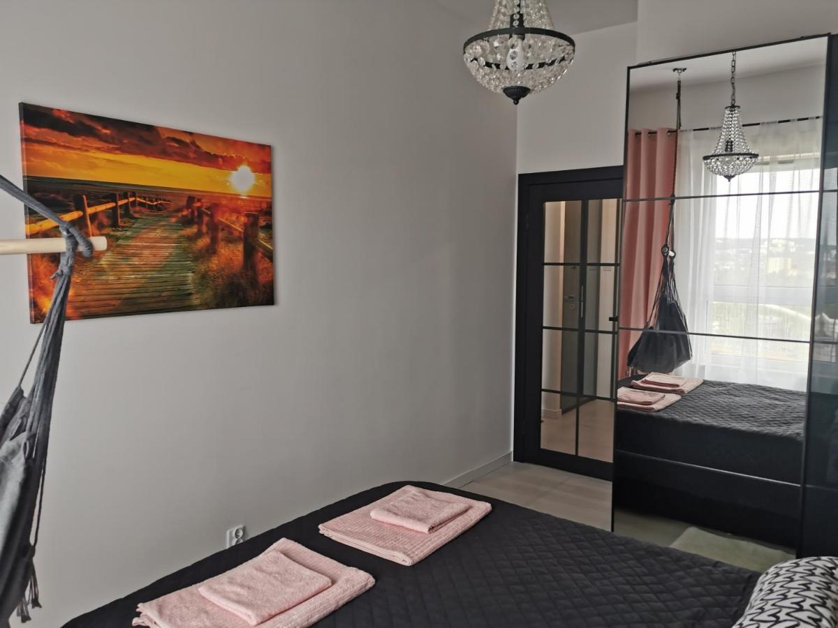 Apartament Przy Bursztynowym Stadionie Danzica Esterno foto