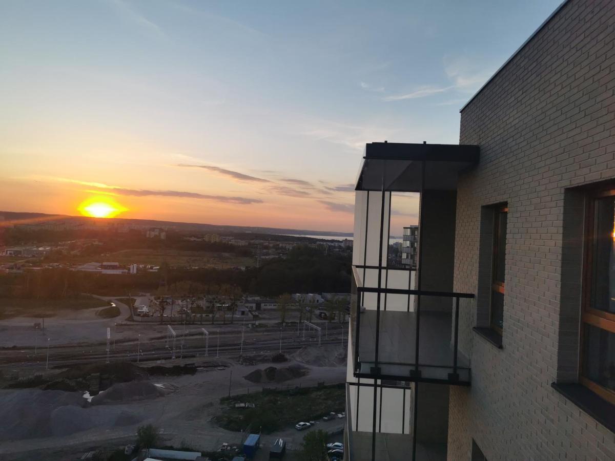 Apartament Przy Bursztynowym Stadionie Danzica Esterno foto